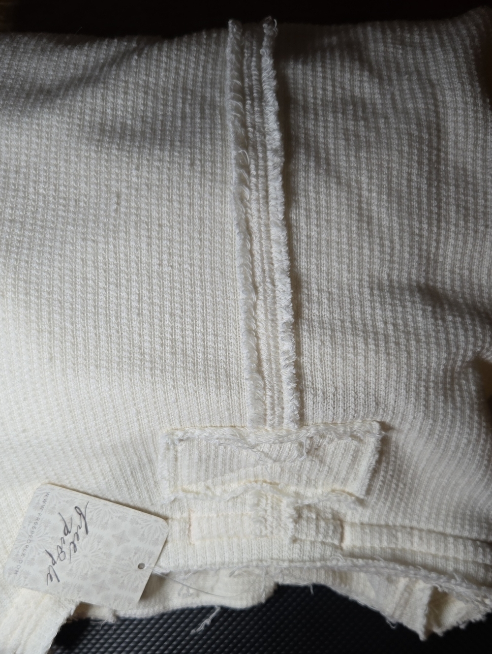 Free People NWT Cropped Short Sleeve Sweatshirt Sz. XL - Picture 10 of 10